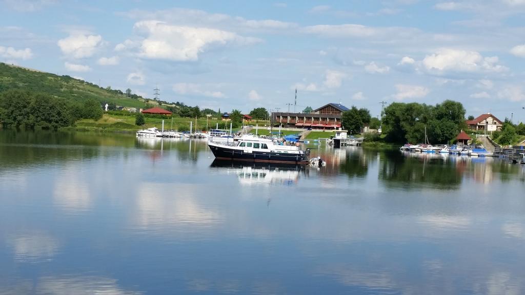 Resort Marina Labe Lovosice Eksteriør bilde